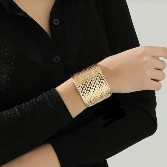 Cuff Bracelet Braided Style Alloy Gold Tone - Picture 1 of 9